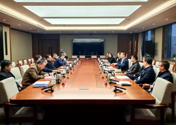 市水务局领导与马博真人网站班子成员召开座谈会